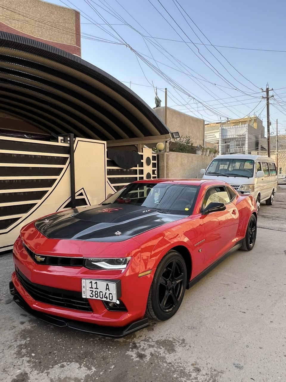 كمارو ٢٠١٤
سلام عليكم

انظف واجدد واحلا كمارو بالعراق
بيع بدون مراوس
السياره باسمي شخصياً رقم دولي
بيهه كزوز كلش حلو ٣ درجات
السياره كلش نظيفه 
موديل 2014
ماشيه 95
محرك 6 سلندر 
لون احمر 
كراسي كهرباء
تحكمات ستيرن 
شاشه اعطال 
تبريد ثلج 
صدر امامي خلفي نظيف 
سستم صوت 
شفتات سرعه 
شاشه 
ويل 18 
بجم زنون 
السياره كلش مميزه ونظيفه  
مكان السياره بغداد الجديده 

سعر السياره ١٠٥ ورقه 
بيهه مجال جداً قليل

*********** واتساب
