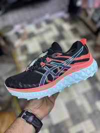 ازيكس بالة اصلي قياس 41 توصيل جميع محافظات  واتساب 07711134388