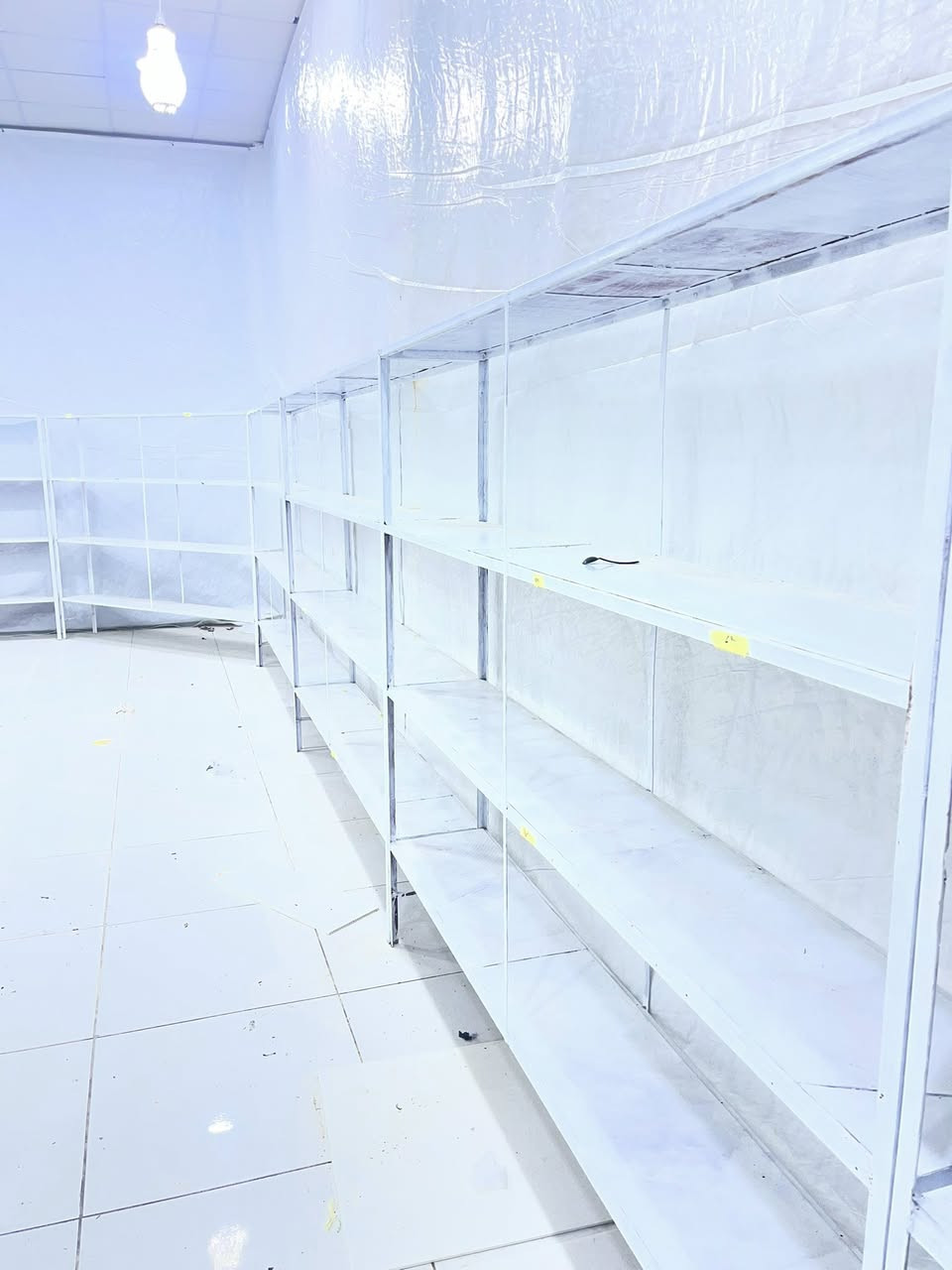 ئەم ڕەفانە بۆ فرۆشتن 8ڕەفیە***********
