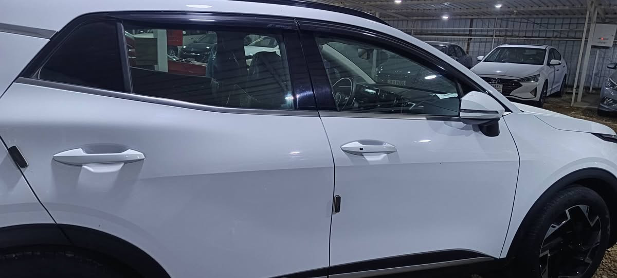 مواصفات gt lin
داخل بيجي بيها شخط بالباب 
موديل 24 ..
***********
***********
النجف الاشرف
