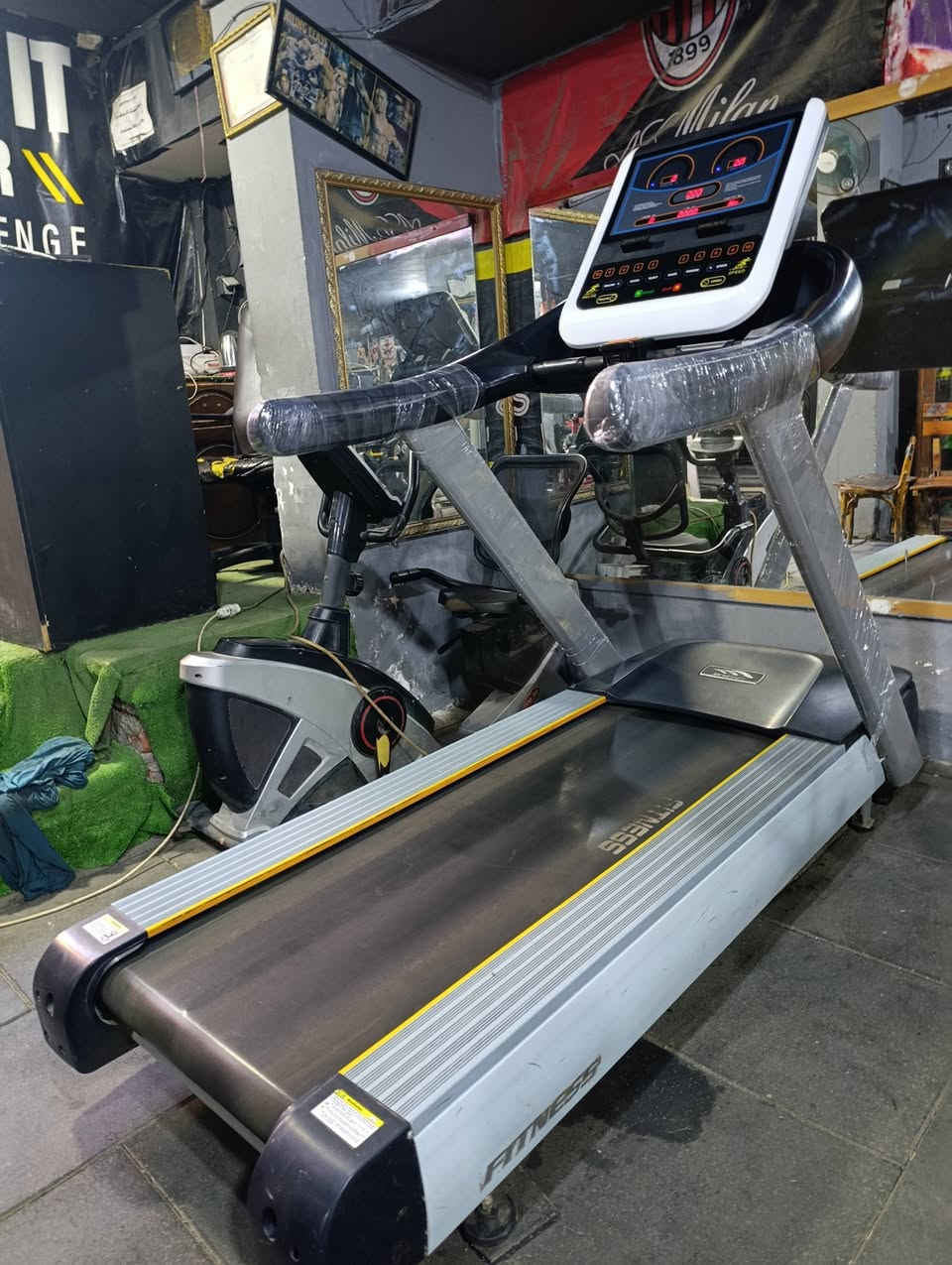 مشايه mphليف فتنس وزن مفتوح بحاله الزيرو 01032038567#@
01282829582@#


**إذا كنت صاحب هذا الإعلان وتريد حذفه لأي سبب، رجاءا أرسل رسالة إلى الدعم الفني**