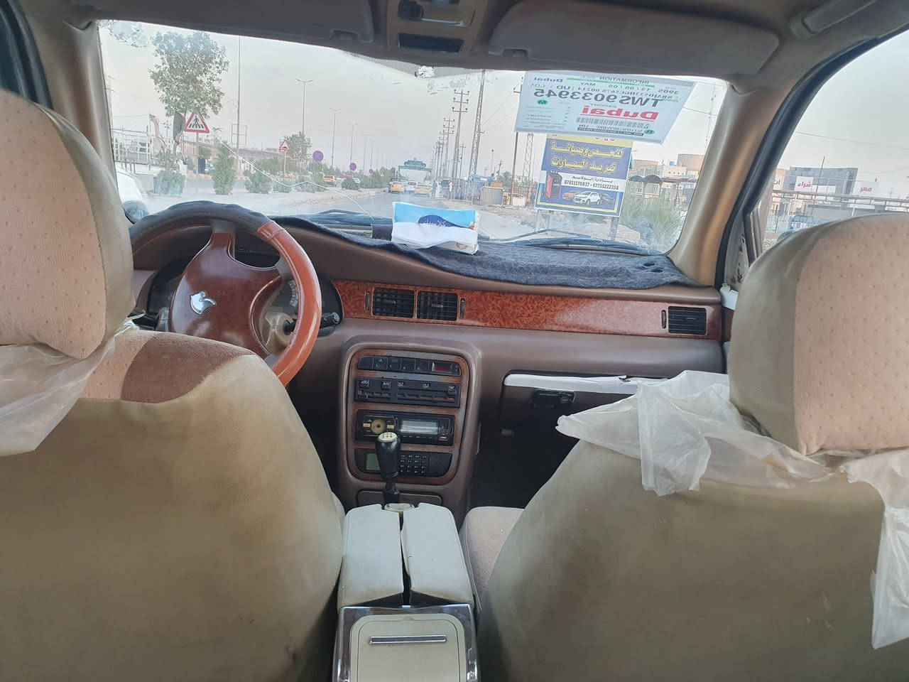 السلام عليكم 
سمند  رقم قادسيه موديل 2010 ناطق سنويه لل 28 بأسمي مداور او  وكاله ما عندي مشكله حداديه كير محرك كلها تمام دوشمه كشنات كشرها مكفول من الضربه بس معمر بيها هلالات ودوسات ودعاميات اني ابيعك مصبوغه حتى ما تسألني شبيها صبغ سعرها ٣١ وبيها مجال قليل 
مكانها ديوانيه ***********
