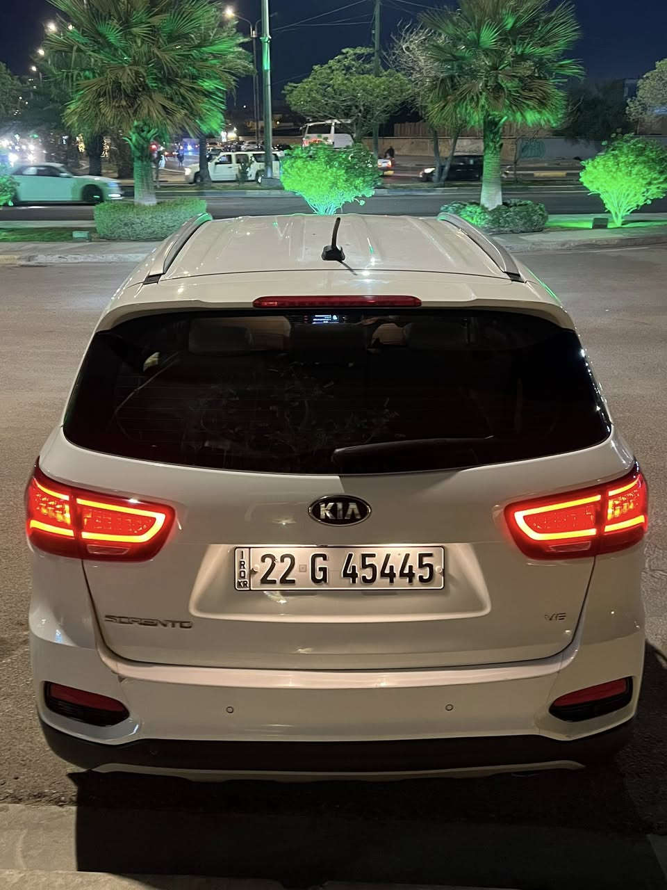 سلام عليكم        سورنتو للبيع مديل ١٨ خليجي  نص فول بيه بارد ابخشم البنيد و بارد يم قبق البانزين و بارد اباب الجنطه شي قليل السياره ماشيه ١٠٠ مكان كربلاء السعر 230 ***********
