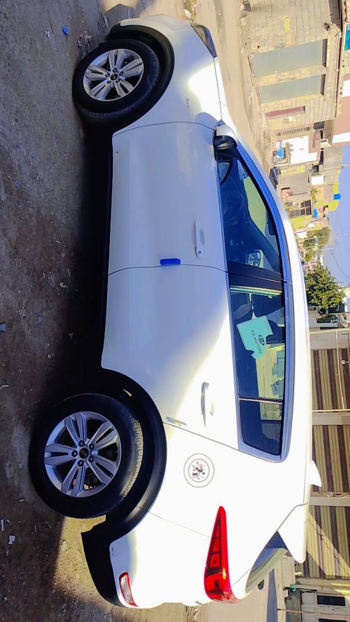 سياره سبورتج للبيع
موديل 2017  وارد أمريكي محرك 2400 ماشيه 90 الف ومحرك كير نظيف،،تخم تاير نظيف والداخل نظيف 
الضرر فقط بالجامرلغ الامامي شبر

السعر 170
الرقم ديالى والتحويل ثاني يوم*********** مكلف بنشر رقم صاحب سياره موجوده في بعقوبه
