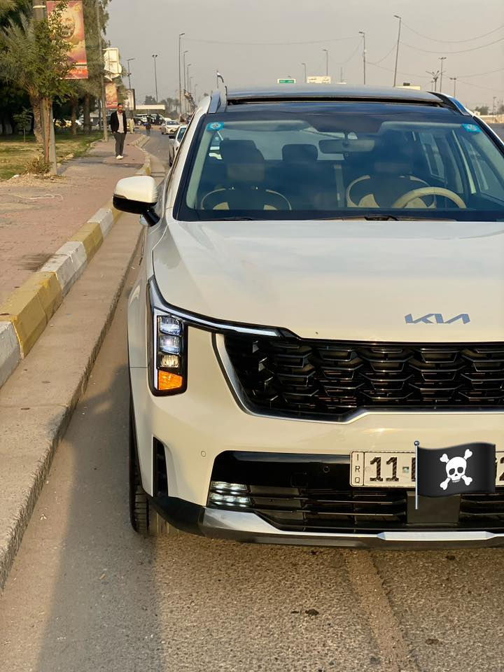 سورنتو ٤ سلندر 2024
رقم بغداد الجديد
خليجي موديل 2024
محرك 4 سلندر 2500
ماشية 18 الف كيلو
مواصفات السيارة
بنوراما
جنطة كهرباء 
كشن السائق كهرباء
شاحن لا سلكي
شاشه متصلة
تبريد شاشه
حساس امامي خلفي
كامره
7 راكب
مود درايف
ويل 19
مكان السياره بغداد
السعر 277
الاستفسار
***********
