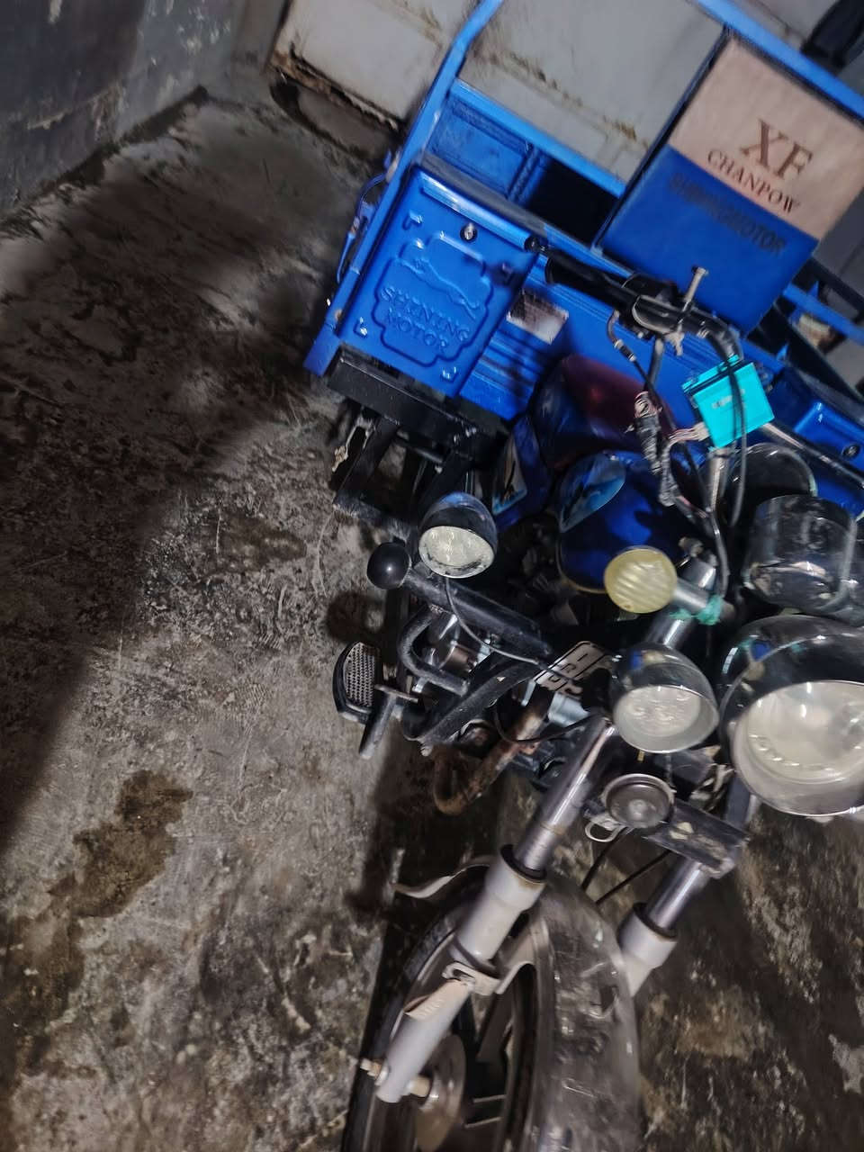 لستوته لبيع مديل 2023. رقم بسمي قادسيه
تايرات خطه ماعوزه شي جاهزه مداور شوكت ماتريد

***********
