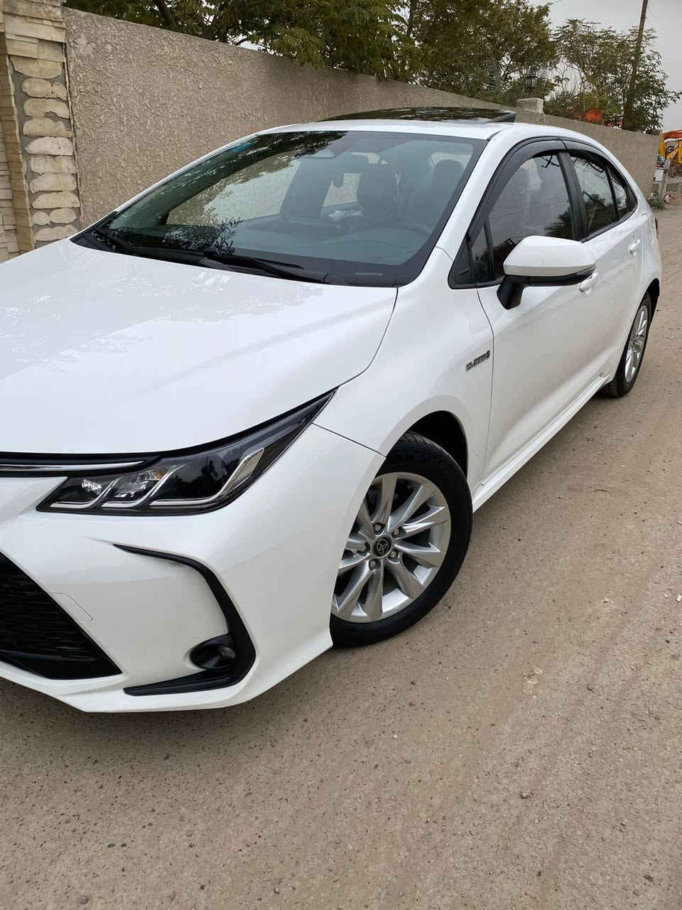 السلام عليكم
للبيع كورلا هايبرد 2024 فول
المواصفات
محرك 1800 مع محرك كهربائي
فتحة سقف
دخول ذكي بصمة تشغيل وابواب وصندوك
داخل جلد احمر
شاشة وكاميرا
لد امامي خلفي
جام كله اوتو
لايت اوتو
تبريد لمس
تبريد قطعتين
درايف مود 3 وضعيات
ايفي مود
هاند بريك بصمة
اوتو هولد
10 ايرباك
رادار امامي
كروس سرعه تفاعلي
نظام منع الخروج من المسار ومانع اصطدام
تحكمات ستيرن
شاشة اعطال
اوامر صوتية
السيارة بدون صبغ مكفولة بيه ماكانين بارد فقط 
ماشيه 28 
رقم بغداد 
مكان بغداد حي العامل 
السعر 147 وبيه مجال بسيط

للاستفسار : ***********
