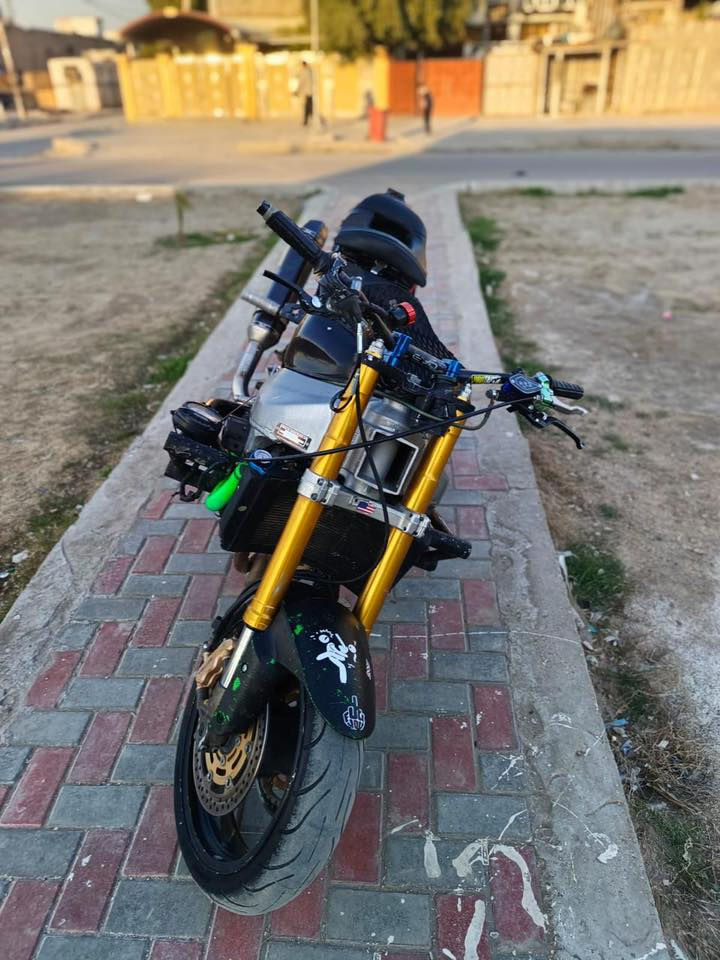 سلام عليكم كاوسكي مكفوله كفاله عامه شرط عله فصله دراجه بيه عراض شرط حماوه بلادي 80طبيعي سعر 18 رقم ***********
