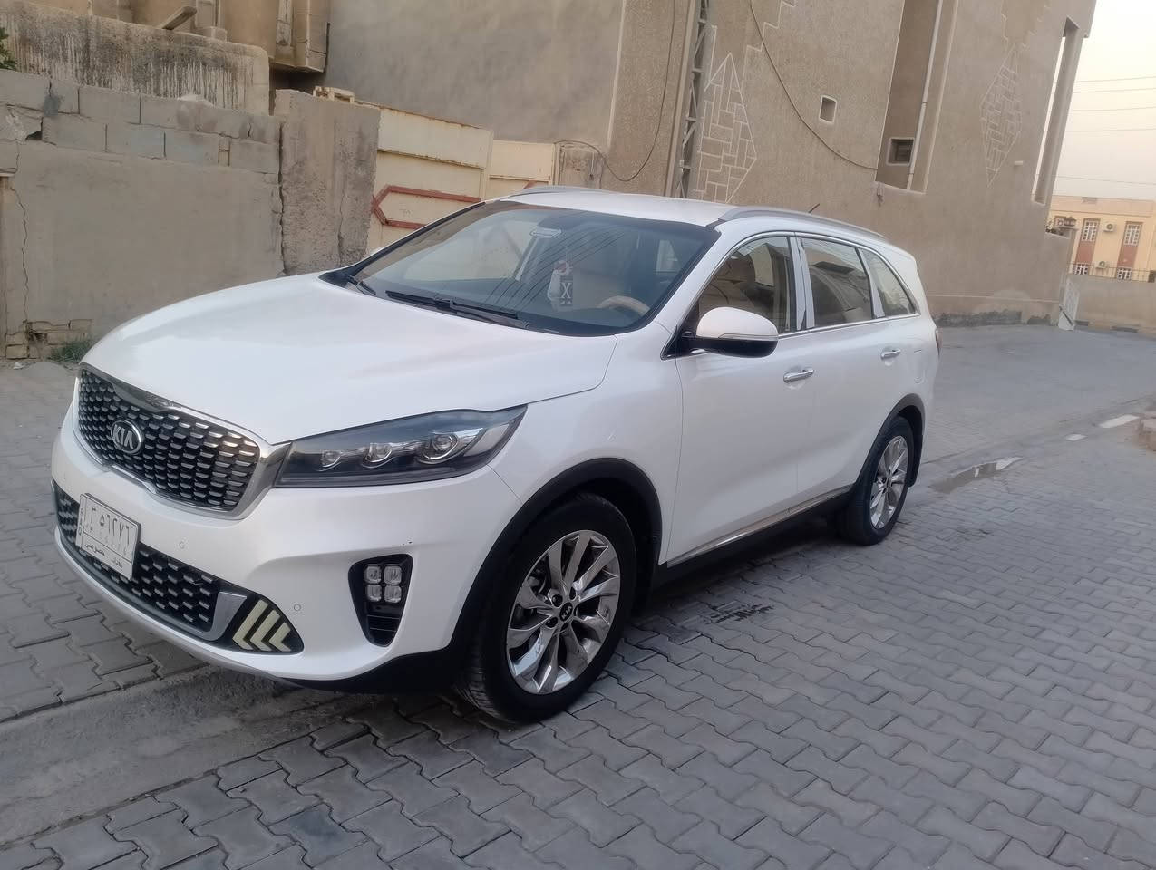 للبيع فقط لامراوس ولاقسط نقد سياره بأسمي مكفوله من الدعاميه للدعاميه مديل 2019 السعر 240 للاتصال واتساب ***********
