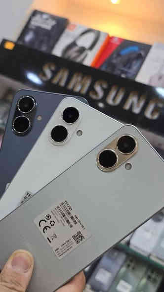 ‎افخم هاتف اقتصادي من تكنو
🔵 TECNO SPARK GO2 

السعر   105000

‎✨مواصفات الجهاز
‎✨المعالج: Unisoc T606
‎✨مساحة التخزين: 64 GB 
‎✨الرام 6 RAM
‎✨البطارية: 5000mAh 🔋
‎✨شاحن تايبسي 
‎✨الكاميرا: 13+0.3 📸 
‎✨ الكاميرا الاماميه 8
‎✨ المستشعرات مستشعر بصمة مثبت على الجانب

‎العنوان بعقوبه المفرق شارع جامع الزيتوني
‎مركز علي لخدمات الموبايل
‎للتواصل 
‎***********      عمر
‎***********       علي
