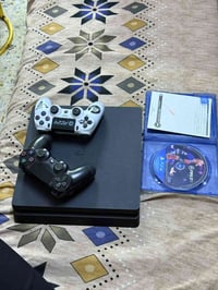 للبيع بلي 4سلم مع يدات ثنين جهاز نضيف ممفتوح ولاملعوب بي مكاني رصافه س...