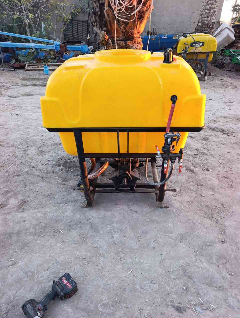 البيع ومراوس مرشات وباذرات جديدومستعمل وتصليح عل فحص مكفوله عنوان غماس ***********//////***********
