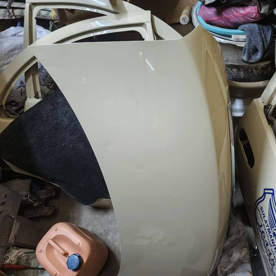 هەر چواردەرگاو سوندوقی دواوەی بیلاد تەکسی 2009 شتێکی زۆر پاکن شوختوشتیان نیە ئەوەشی لەڕەسمەکانا دیارە پیسیە گەر مشتەری تێلکە ***********
