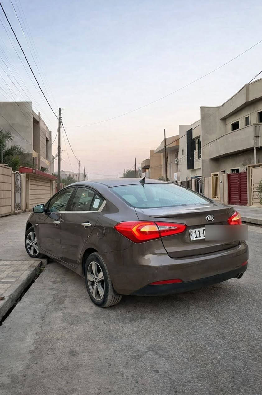 سيراتو مديل 13شكل 15 فول مواصفات للبيع115 او مراوس حسب القناعه بغداد بسمي  *********** بغداد الدوره
