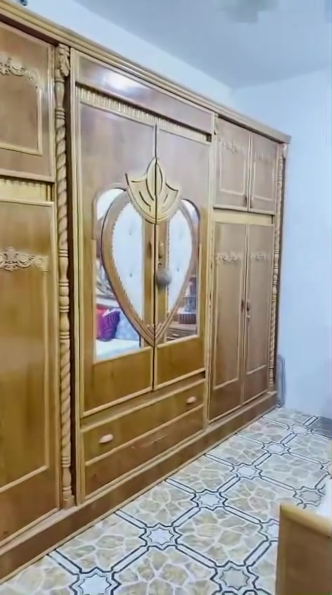 السلام عليكم غرفه عراقيه كاملة صاج ثقيل مثل ماموضح بلفيديو وياها زاويه بعد وجزامه نضيفه
100% مسعجل على بيعتها رايدها ي750 وبيها مجال بسيط
مكاني بابل مهندسين شراي راسلني خاص
رجائاً لمايشتري لايراسل


**إذا كنت صاحب هذا الإعلان وتريد حذفه لأي سبب، رجاءا أرسل رسالة إلى الدعم الفني**