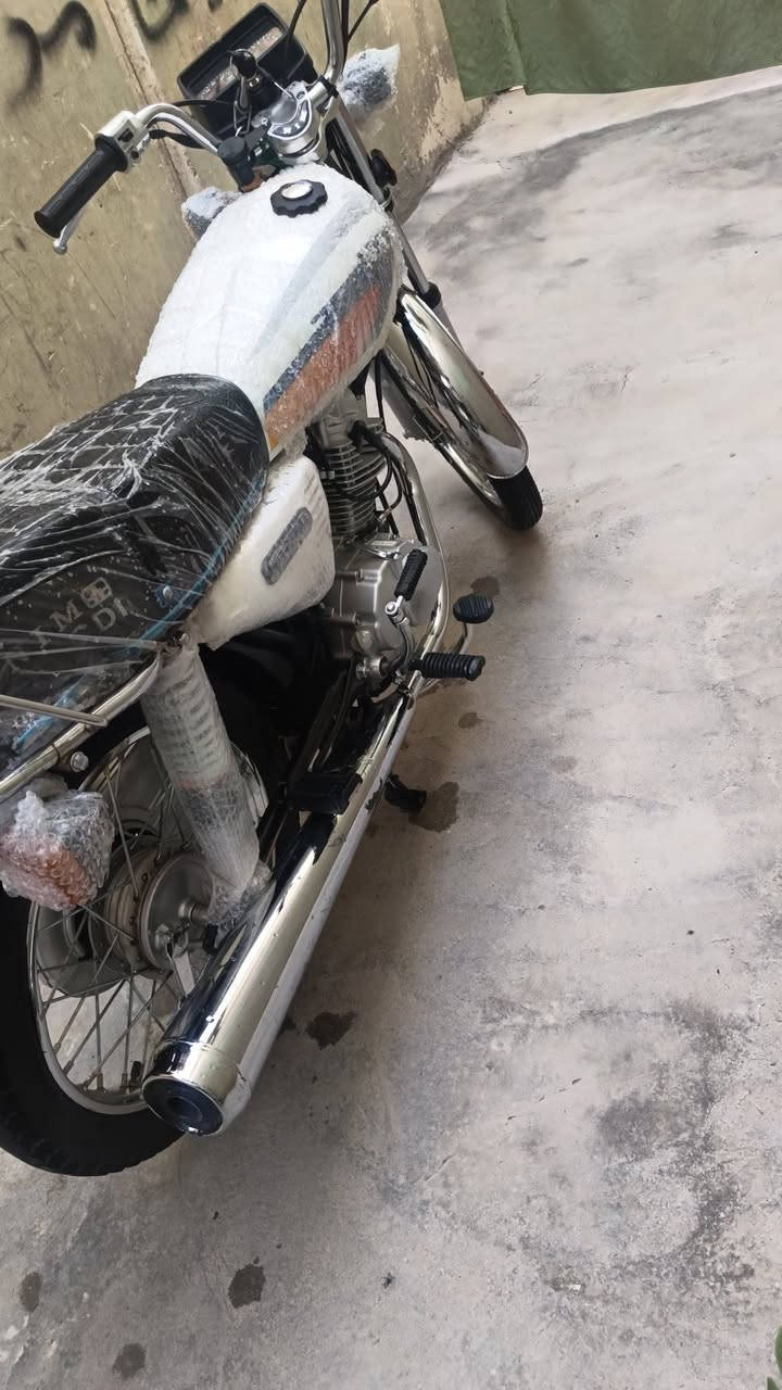 سلام عليكم دراجة نامه 3 احرف مديل 27 دراجه شوفت عينك  اي نقص مابيها 
3سويجات سعر 775  مكاني كربلاء
 ***********
