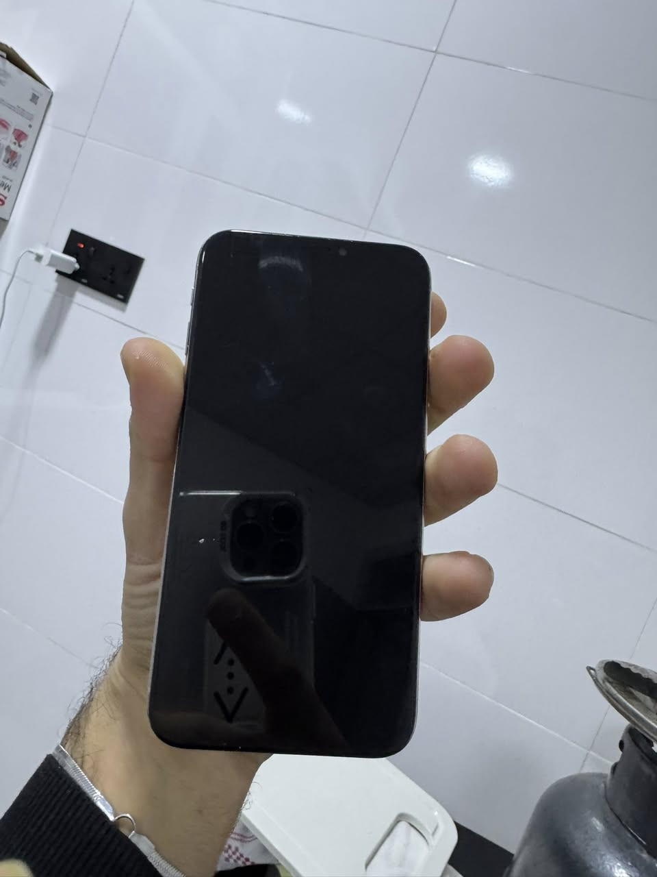 Iphon xs 64 gb
مبدل شاشة و بطارية شرط كل عيب مابي سعر 95 الف *********** الي شراي خابرني و تدلل
