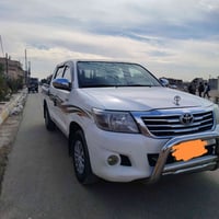 هايلوكس • ٢٠١٥ • ١٣٠ الف