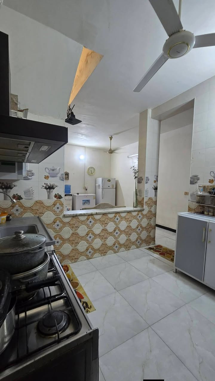 بيت بالتقيه ٣ زراهي مرقم بلديه باسمي طابقين ١٠٠ متر مسلح الطابق الثاني بيه غرفتين وصاله ومطبخ وحمام واصلات للسقف


**إذا كنت صاحب هذا الإعلان وتريد حذفه لأي سبب، رجاءا أرسل رسالة إلى الدعم الفني**