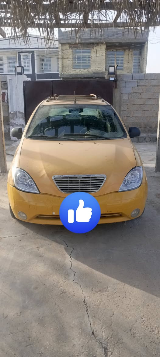 السلام عليكم 2015
هيعا قرامات مصفره 
كير مكفول 
محرك يبخر 
هزه جديده بسمي
تبريد ماكو 
***********
السعر 30

بيهه بابين كما موضح بل صوره
