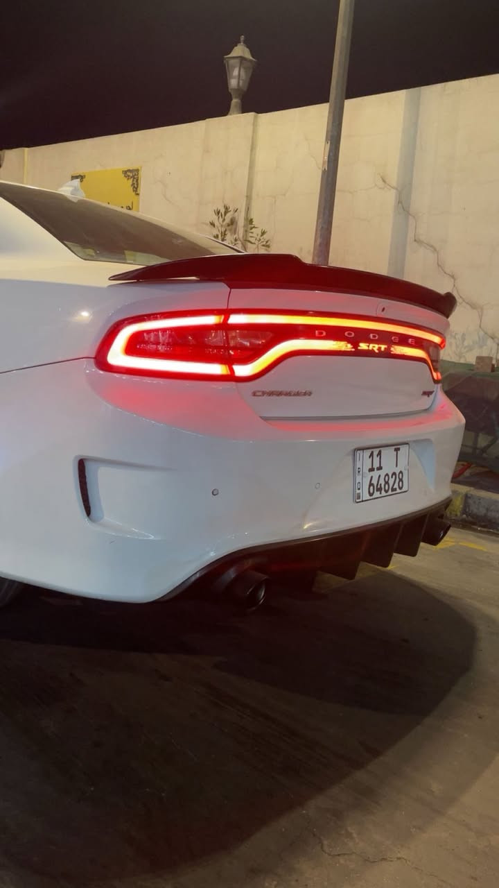 سلام عليكم دوج جارجر البيع موديل 2016 فول موصفات
محرك 6سلندر تويل حادثه جملغ اليسرا وباب سايق سعر 
183 بيه قليل مكاني بغداد جديده وهاذ رقمي ***********
