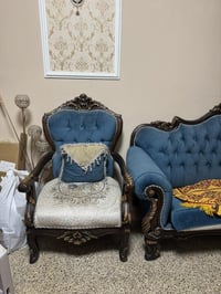 طقم ملكي كلاسيك • ١٠مقاعد • يحتاج دومشة