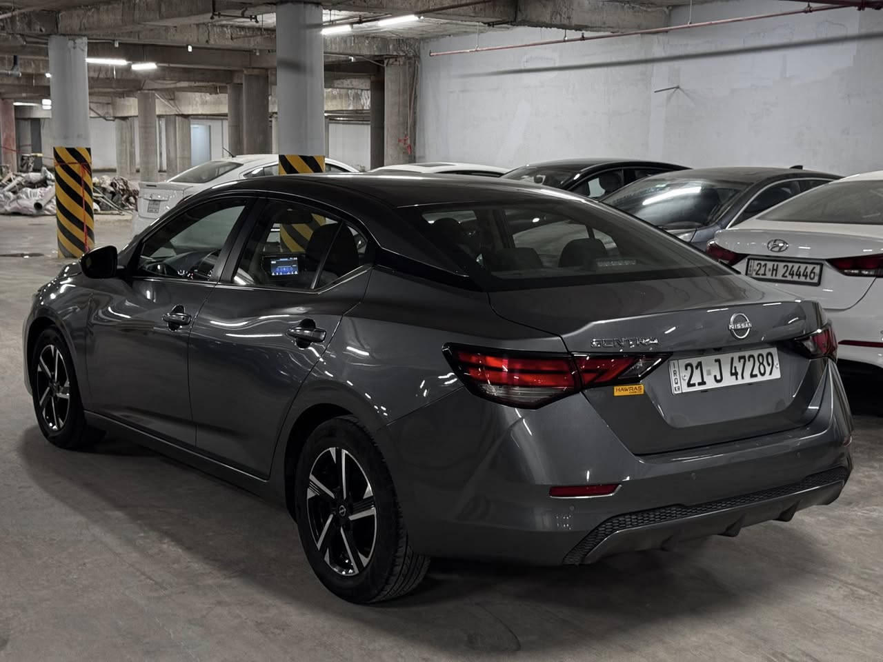 للبيع نيسان سنترا   ماشية  40 الف  2024   محرك 2.0 دخول جديد  مرقم كامل باسمي تحويل ثاني يوم رقم سليمانية هزة وفحص جديد   سيارة جديدة بمعنى الكلمة  حادثها  قطعتين  بدون دواخل   ايرباك راجع سستم كامل  مواصفات s  الاعتيادية     مكاني زيونة او اليرموك  سعرها 143 ورقة  وهذا رقمي ***********
