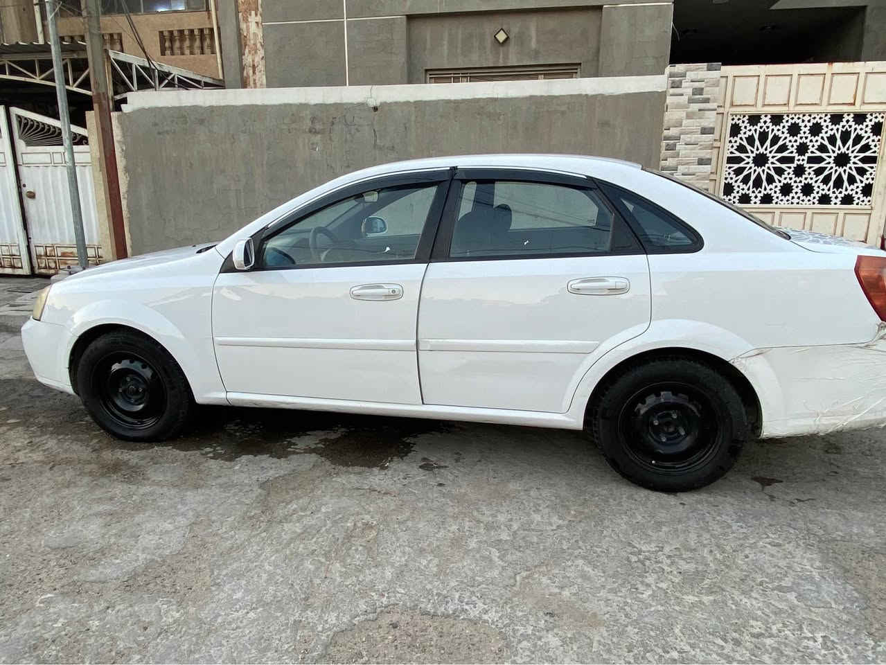 اوبترا 2011 
للاستفسار ***********
ب85 وقابل للتفاوض بغداد, العراق
