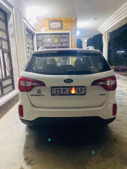 سلام عليكم للبيع كيه سورنتو (2015)السياره مكفوله  فول مواصفات من عده الفتحه الفوك حساس امامي حساس خلفي امري شفط بصمتين رقم بغداد بسمي تحويل ثاني يوم محرك 4سلندر السعر 185                          

رقم الهاتف ***********
