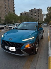 رمضان كريم سيارة كونا موديل2023 محرك 2000دوش ماشية 46km  بصمة تشغيل عن...