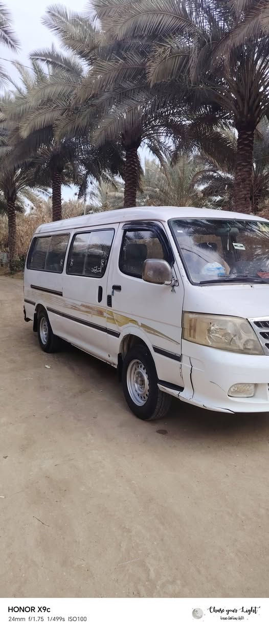 سلام عليكم فوتون موديل 2009 رقم انكليزي
كير مكينه اكسل كله جديد اسياره معمره حجل فقط
مابيه ضربه تخم تاير السياره عوزها دوشمه 
السعر 60 وبيها مجال 
مامتواجد خاص ***********
