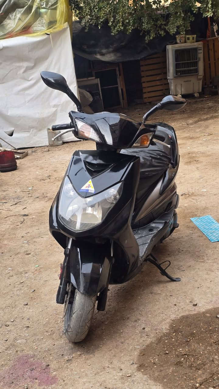 سلام عليكم سكنس فحل دراجه احلا من صوره بعد كامله مكمله مناقصها ايشي فقط الستيرن شويه عوج
***********
