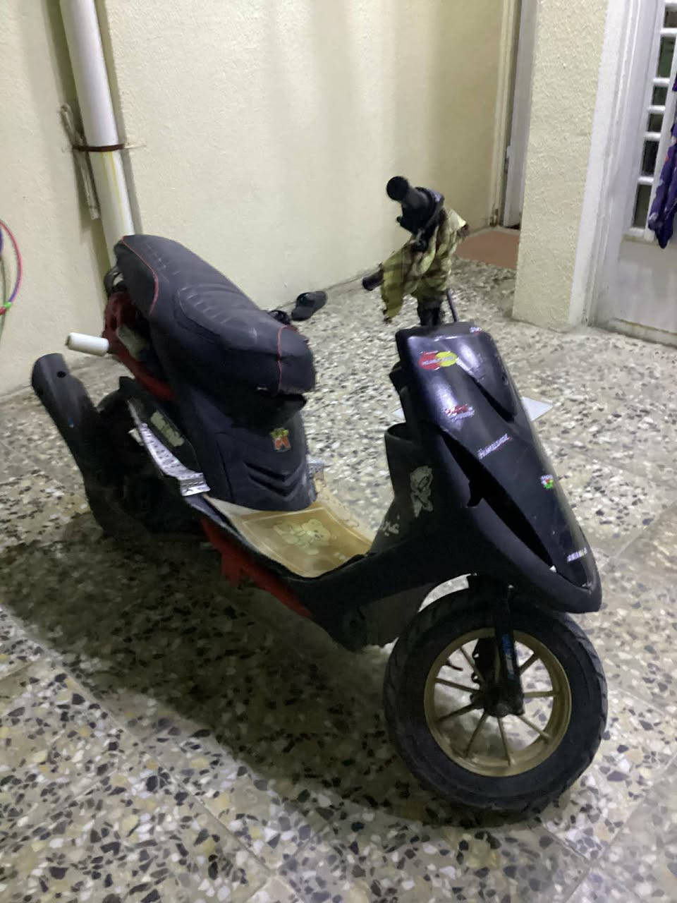 سلام عليكم درجه لبيع شغاله ما بيه  بكاني الامين شارع النواب سعر 350 بيه مجال مو شراي لا تعبني /***********
