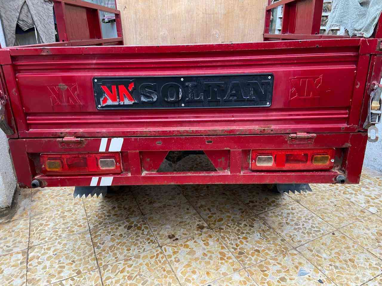 السلام عليكم ستوته سلطان موديل 2022 اوراق باسمي وكيل شارع بغداد ستوته نظيفة ما ماشيه هواي السعر خاص او الاتصال ع الرقم ***********
