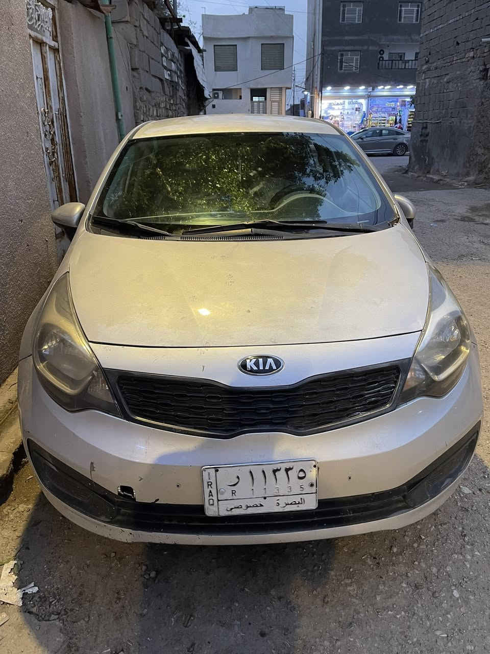 كيا ريو مديل 2012 كفاله من ضربه قويه بيها رشات صبغ مكينه حلوه لا تنقيص ولا تبخير راعيها يريد تحويل مكاني البصرة المعقل الابله شارع البلم سعرها ٨٧وبيها مجال للشراي وهاذ رقمي بي واتساب ***********
