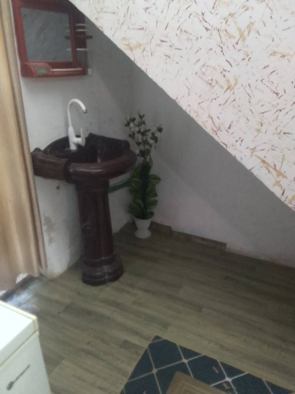 يا اللة السلام عليكم بيت مساحة 100طابو زراعي سند 25 خدمات كاملة البخستاوي شارع سيد علي للاستفسار الاتصال على الرقم ***********
