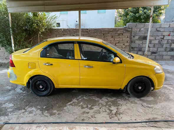 سلام عليكم للبيع سيارة افيوو موديل 2008 هيئه وغرامات مصفره كير محرك خير من الله السعر 48 وبيها مجال 
الاتصال ***********
