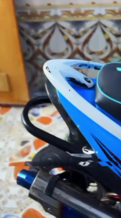 للبيع ماكس عدله مزوده بوشه 64 +اگزوز حلزوني -نظافه نفس ل بصوره السعر خاص مكاني ناصريه هاتف*********** شراي خاص

