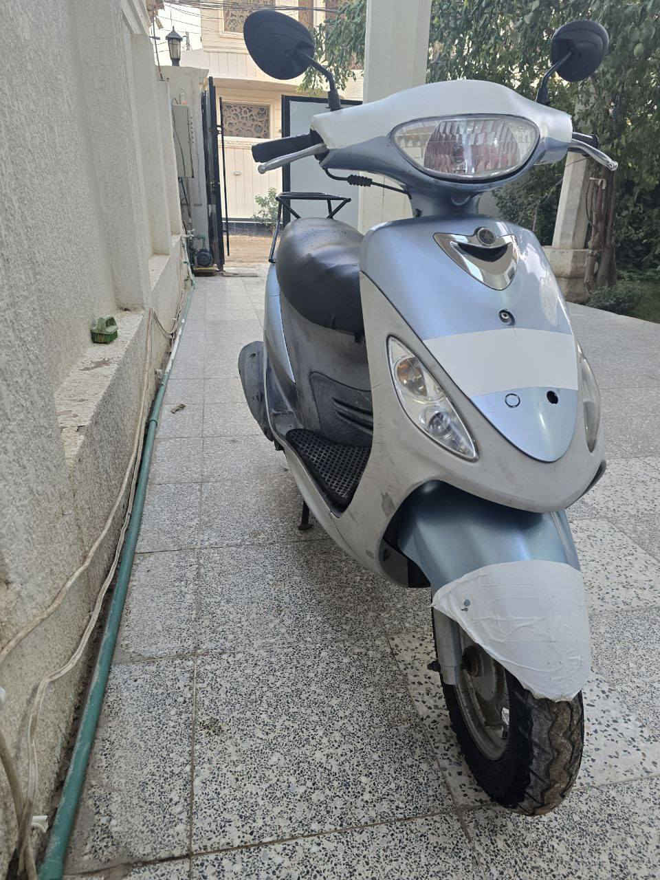 سلام عليكم دراجه للبيع ماكس منغولي دراجه كفاله ما مفتوحه  سلف هندر اشاير لايت دشبول كلشي شغال دراجه ناعمه ومعدل   مكان ديوانيه مركز هاذه رقمي ***********
