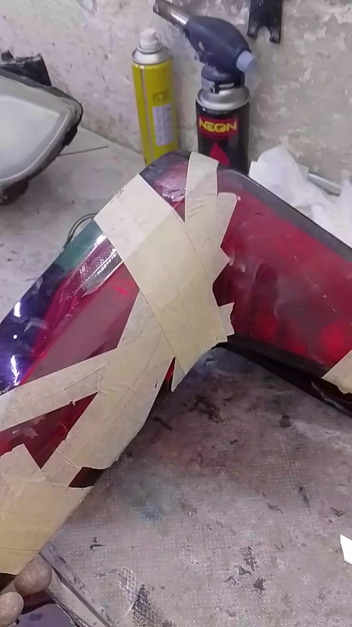 عمل بكلايتات جميع السيارات ومازدات فايبر كلاس الجبوري ***********
