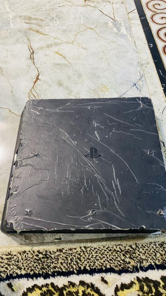 سلام عليكم بلي 4 سلم مهكر 10 ألعاب  نظام 11 جهاز لوك ستيكر  جديد جهاز كامل ملحقات يده واحدة اصلية سعر جهاز 315 بي مجال مكان بغداد النهروان 
 رقم التواصل ***********  متواجد خاص فقط واتساب رجاء ما يشتري لا يتعبني رحمة لوالديكم
