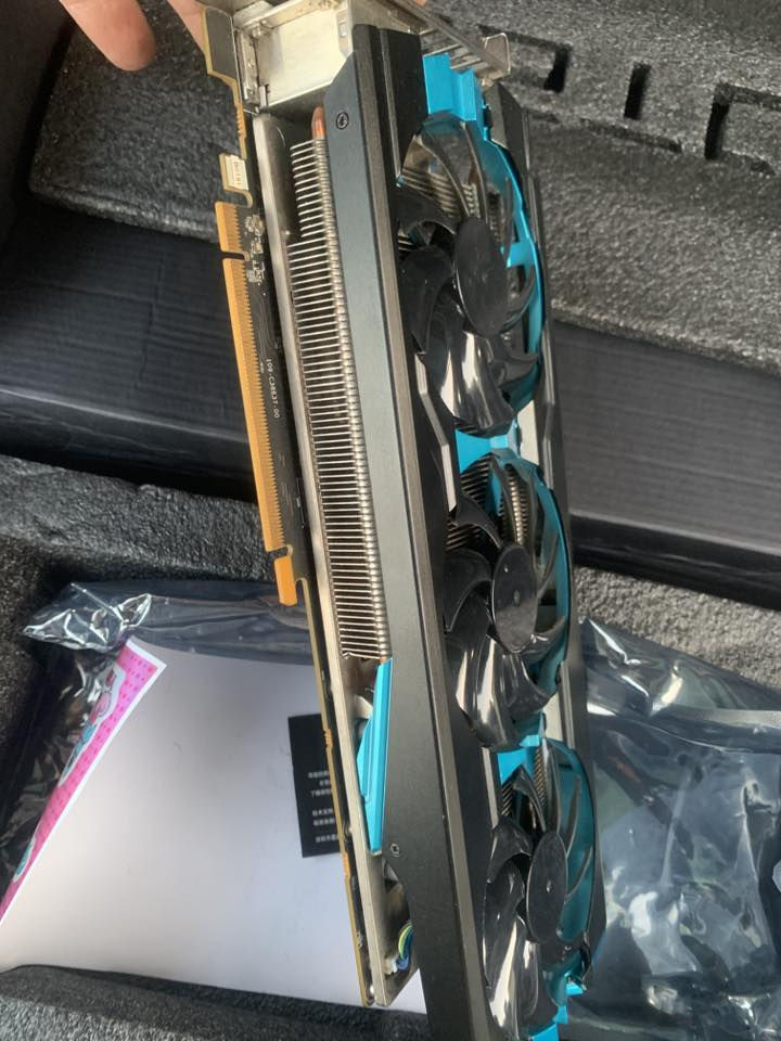 كارت حاسبة 
السعر 40 
***********
