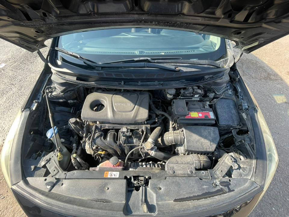 كيا سيراتو سونارها موجود بالمنشور رقم بغداد بأسمي تحويل ثاني يوم سعرها ١١٥ للاستفسار تواصلو على الرقم ***********
