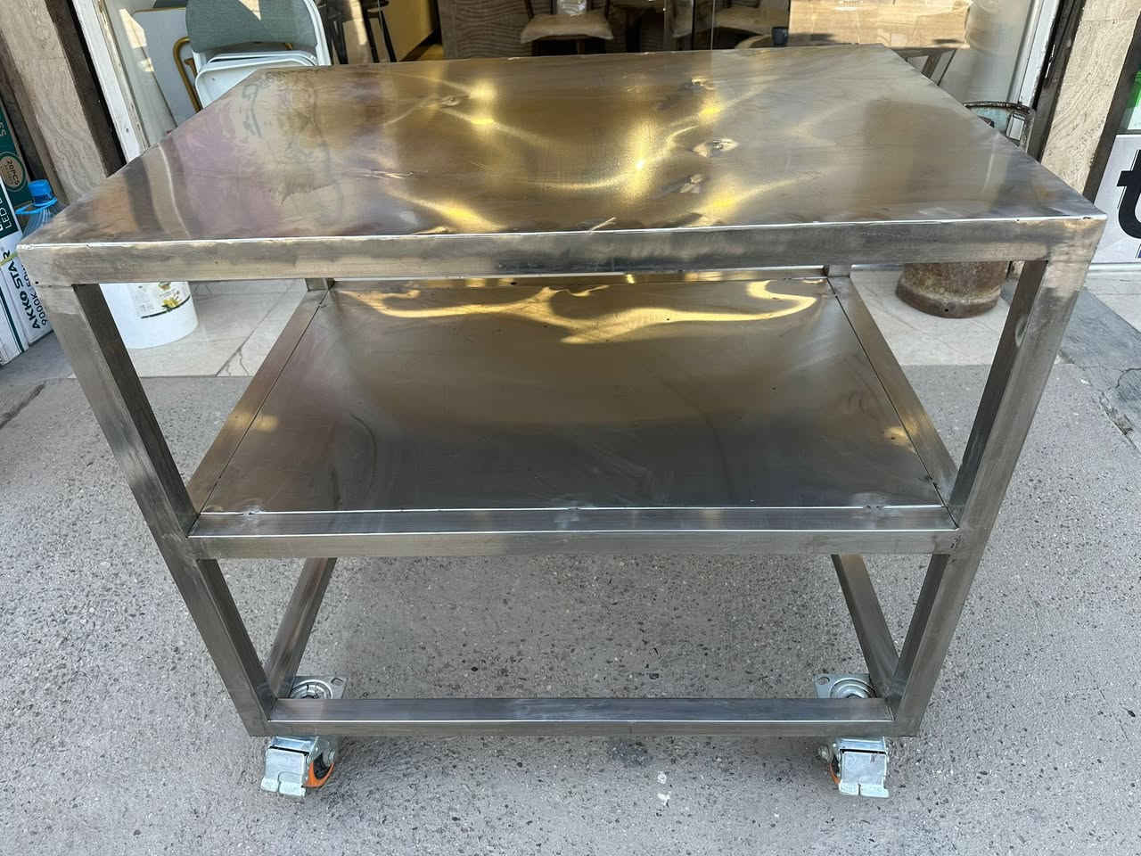 مستلزمات كوفي مستعمله شهر فقط للبيع
رقم التواصل : ***********
