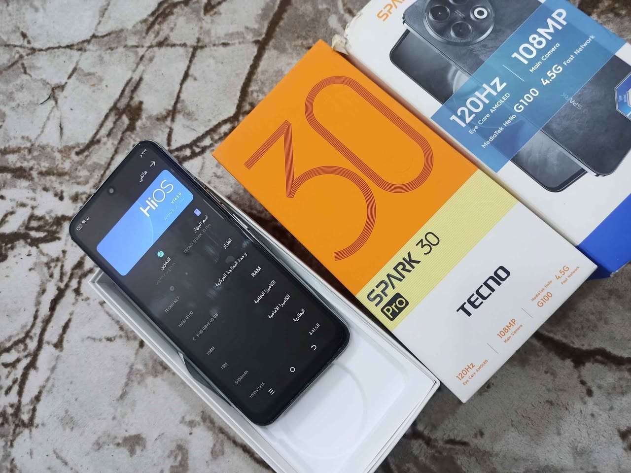 السلام عليكم 
تكنو سبارك 30 برو 
الذاكرة 256 
العشوائية 16 
الكامرة 108MP
90 فريم بالببجي كلش سلس وقوي
تلفون كلش حلو وراقي مواصفاته كلش حلوه تكدرون تبحثون على اليوتيوب وتشوفون كل المواصفات 
التلفون مستبدل الشاشة فقط 

السعر 135 
رقمي *********** Singapore
