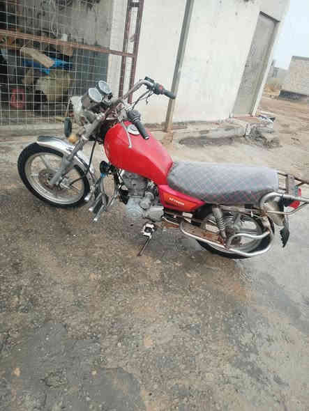 سلام عليكم امتي ار شغال كهرباياته شغاله يرادله فق باتري للبيع سعر 250مكاني 7كيلو ***********
