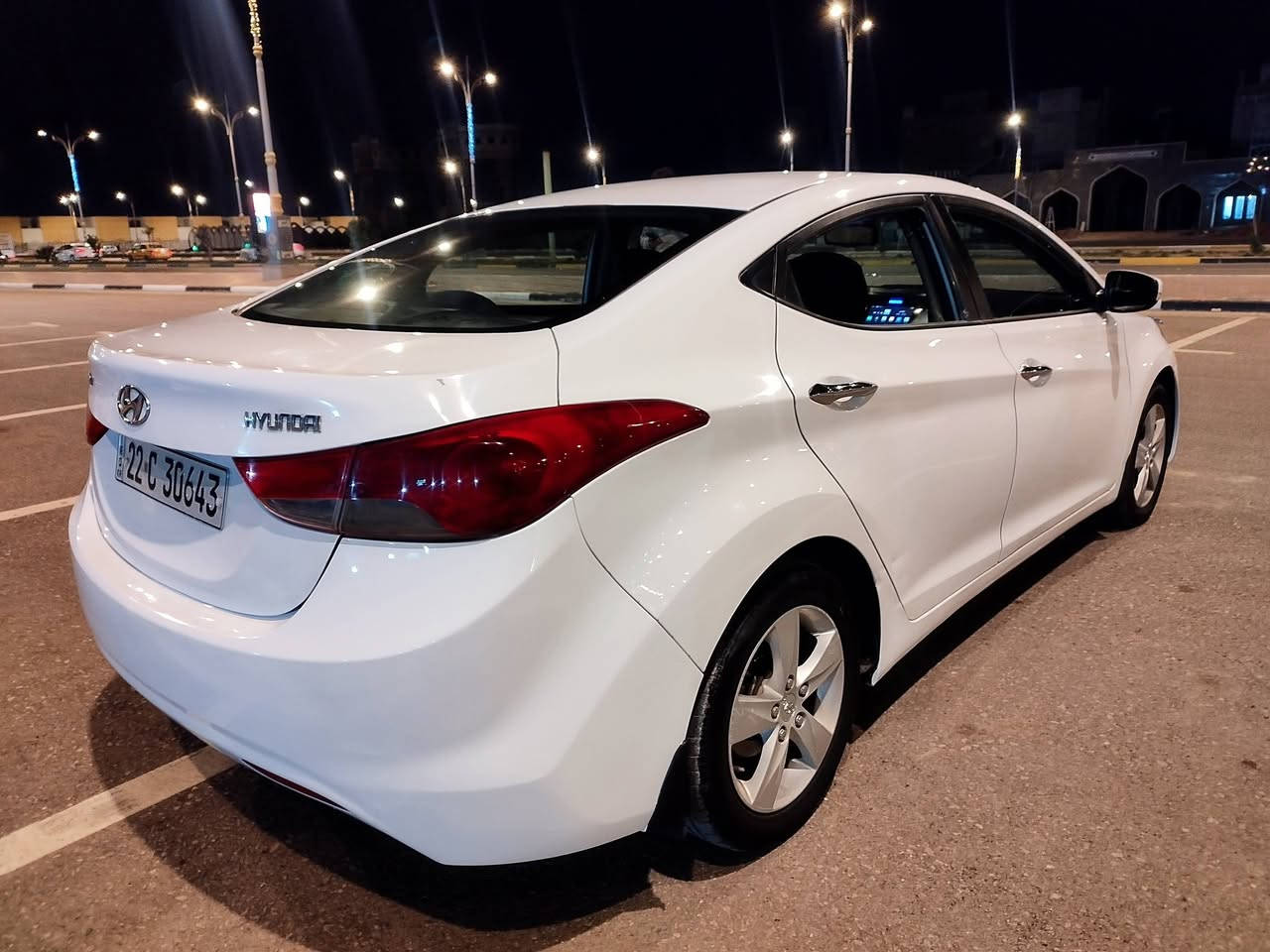 سلام عليكم اللبيع النتر مديل 2013خليجي السياره كفاله عامه من عده البنيد مصبوغ  موصفات السياره شاشه كامره خلفيه اشاير بلمري المري شفط
تحكمات ستيرن جهتين كير+ محرك+ حداديه+تبريد مكفولات رقم اربيل دولي تريد تحويل او وكاله اني حاضر
 السعر 115وبيه مجال
النعنوان كربلاء اي استفسار الاتصال عل ارقم***********
