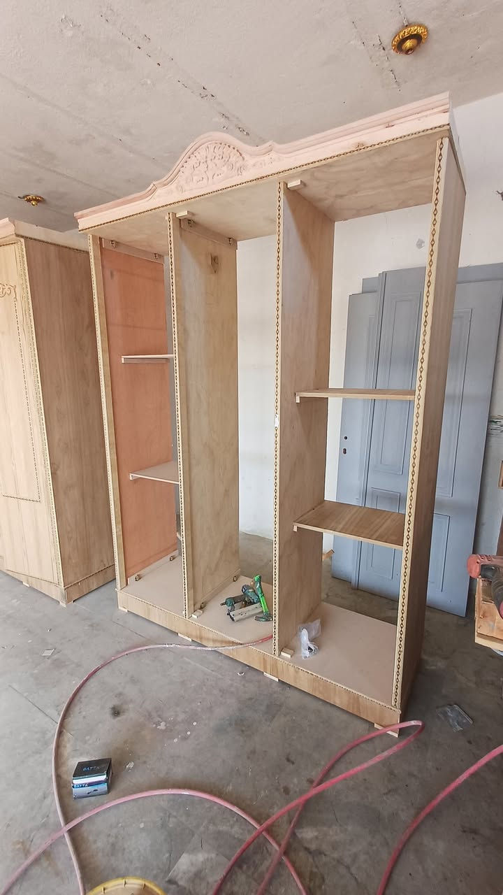 كنتور صاج ال3 باب شغل تزكام 
متوفر خدمه توصيل داخل الناصريه $

*********** ناحية الفضليه
