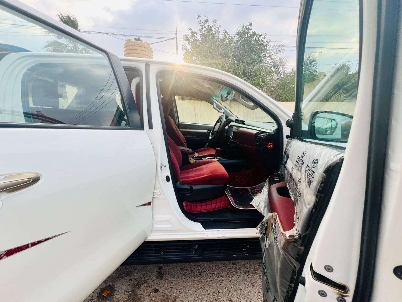 سلام عليكم سيارة دافنجر موديل 2022 
ماشيه 54 الف سيارة خير من الله 
***********
