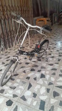 بايسكل ابو الطبكه نظيف ياباني ٦ كير اصلي والسعر ٩٠ الهاتف ٠٧٧٧٥٨٧٠٤٢٥